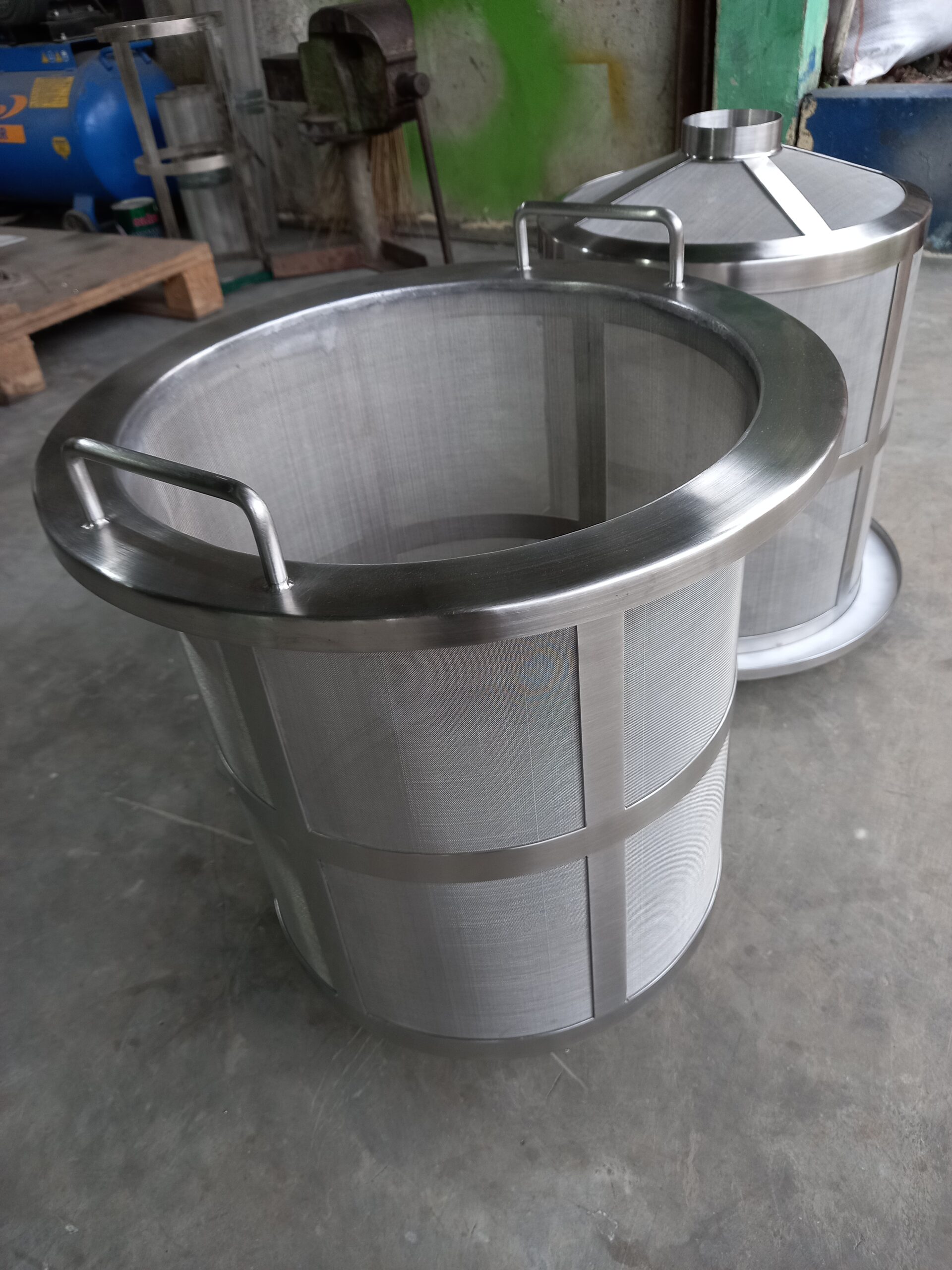 wire mesh filter.jpg